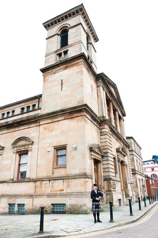 The Pipers' Tryst Hotel Glasgow Bagian luar foto