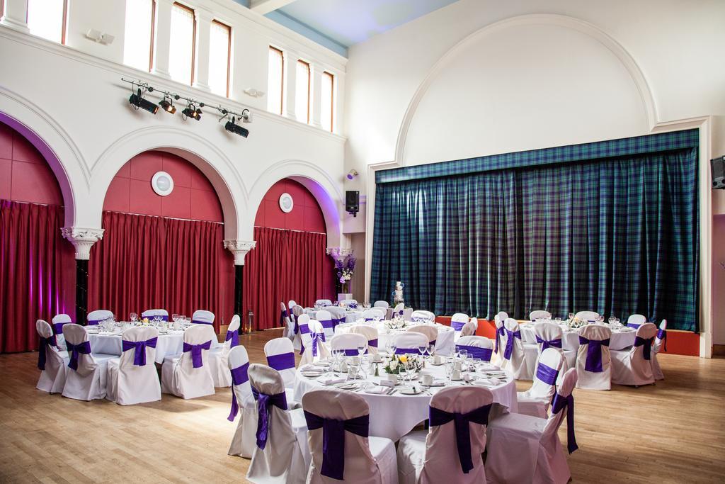 The Pipers' Tryst Hotel Glasgow Bagian luar foto
